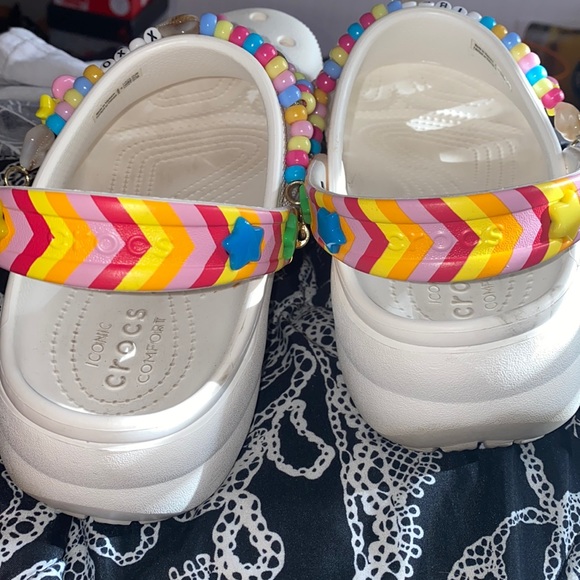 size 9 festival crocs - Picture 3 of 3